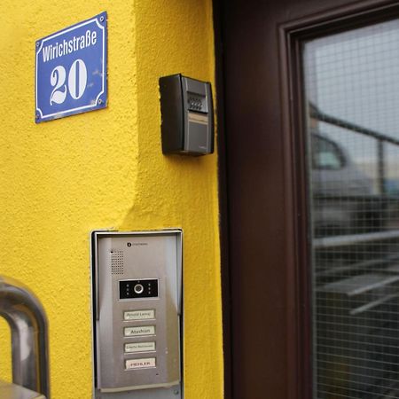 Kleine Wohnung Fuer Singles Daun Esterno foto